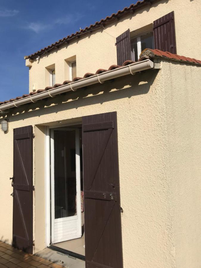 Bora Villa Безие Екстериор снимка