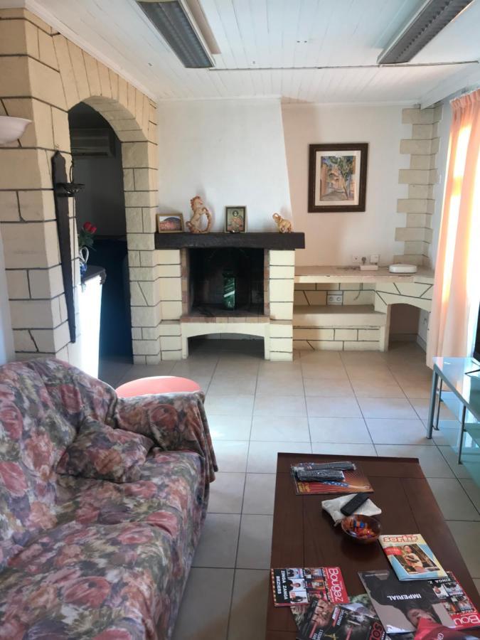 Bora Villa Безие Екстериор снимка